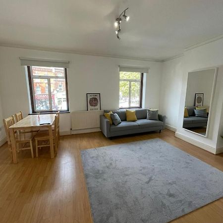 Amazing 3 Bedroom Flat Minutes From Tower Bridge London Exteriör bild