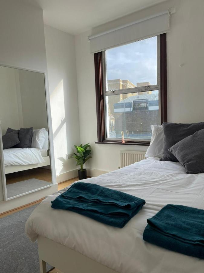 Amazing 3 Bedroom Flat Minutes From Tower Bridge London Exteriör bild